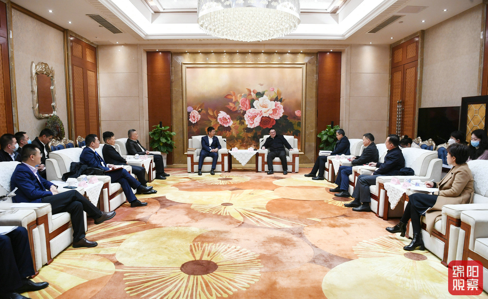 2022年12月7日，李云會(huì)見萬豐奧特集團(tuán)董事長陳濱一行6  張莉 攝.jpg