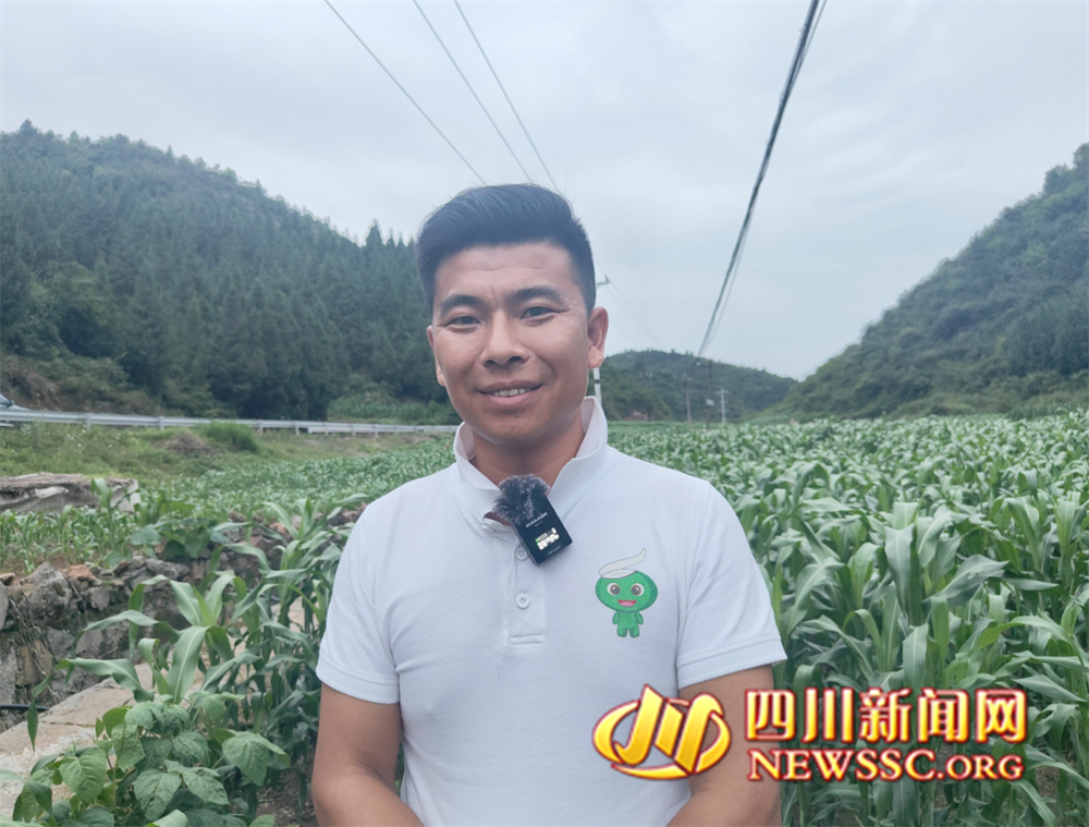 胡茂對未來充滿信心，表示要帶領(lǐng)村民一起致富。.png