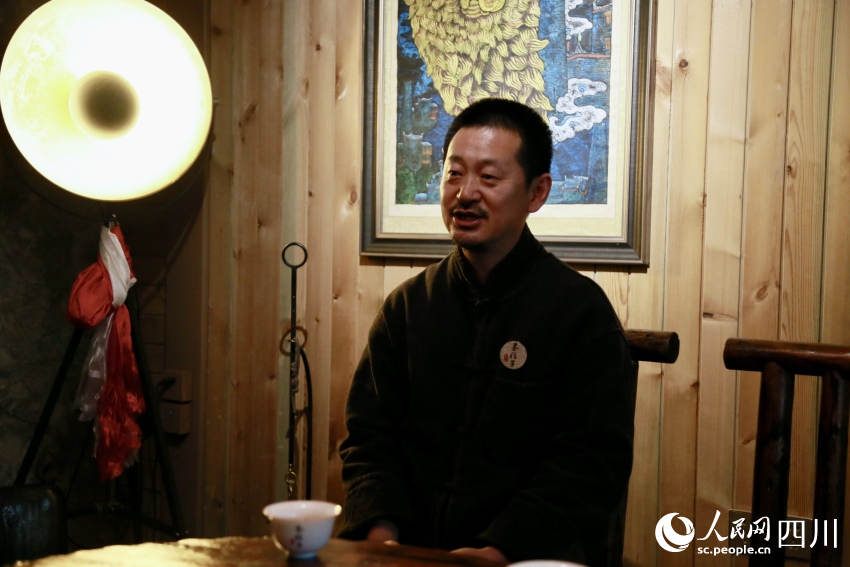 正在接受人民網(wǎng)記者采訪的蔣維明。人民網(wǎng)記者 朱虹攝